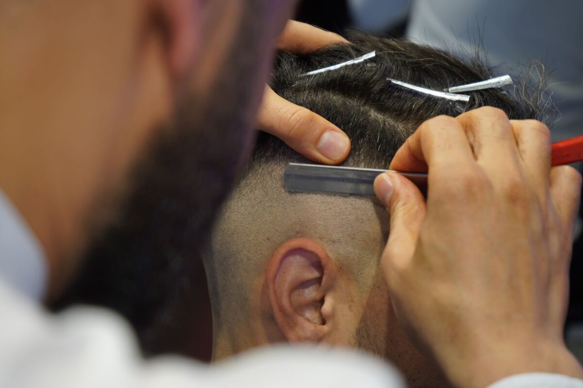 taper cheveux lisses fondu paraît net